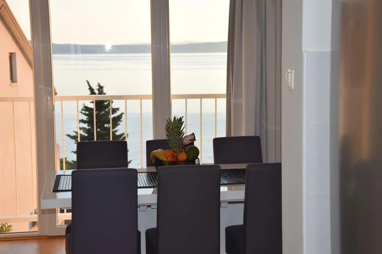 App Lu 5 Apartment Novi Vinodolski Croatia