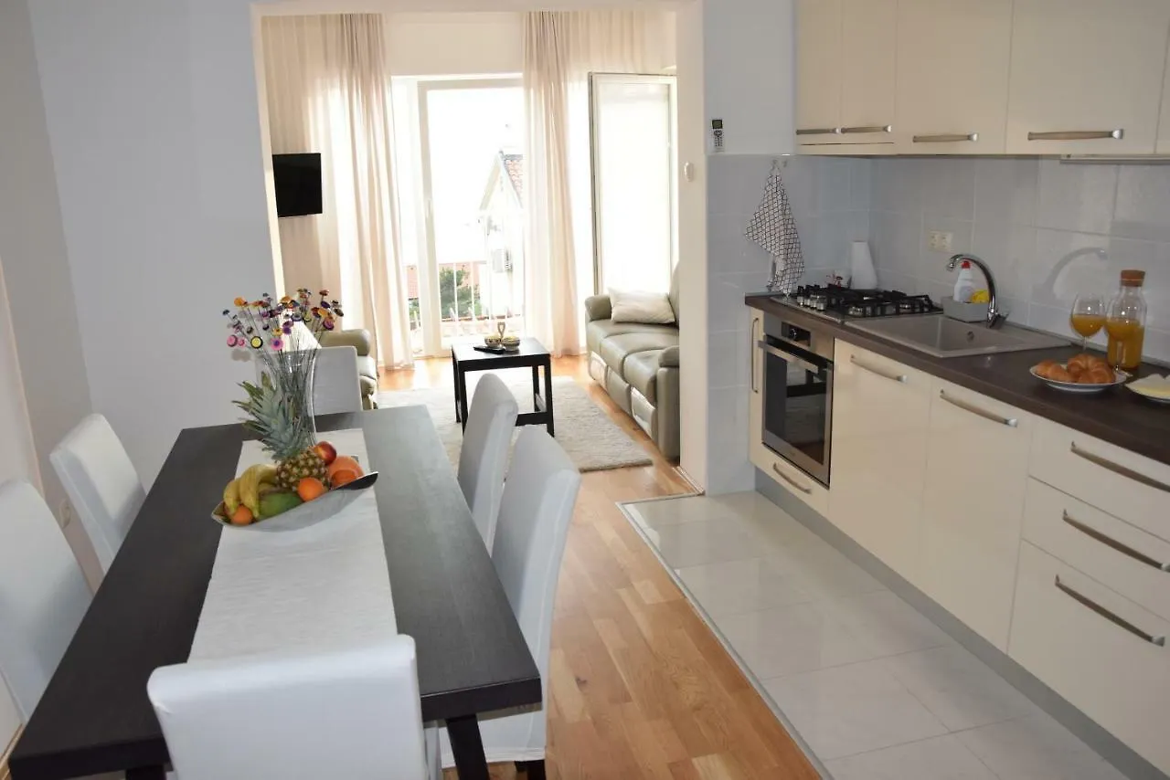 App Lu 5 Apartment Novi Vinodolski